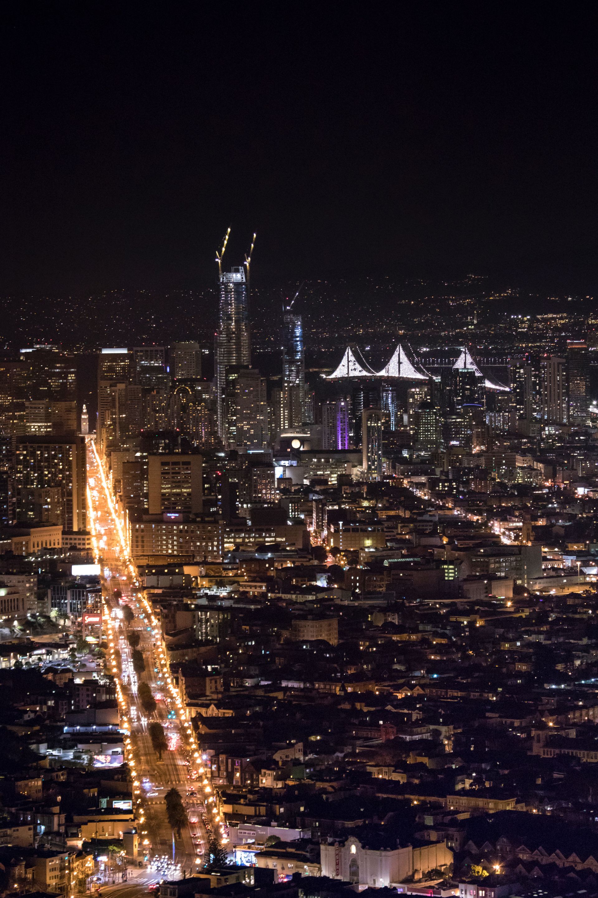San Francisco Bay Area skyline at night